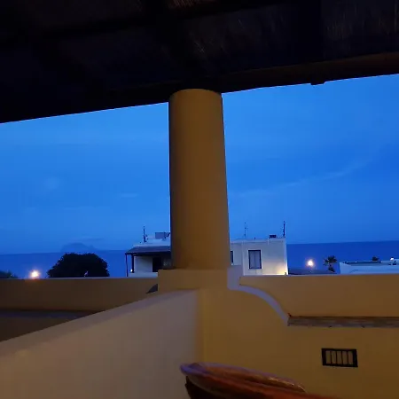 Il Delfino Santa Marina Salina