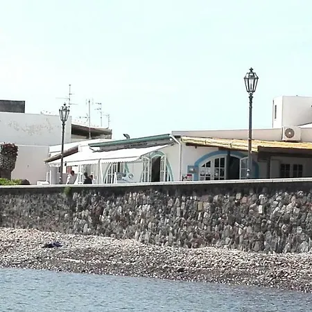 Hotel Il Delfino Santa Marina Salina