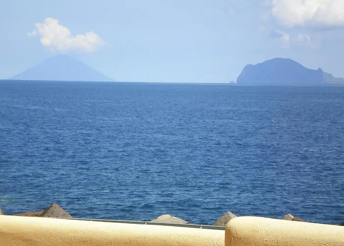 Hotel Il Delfino Santa Marina Salina